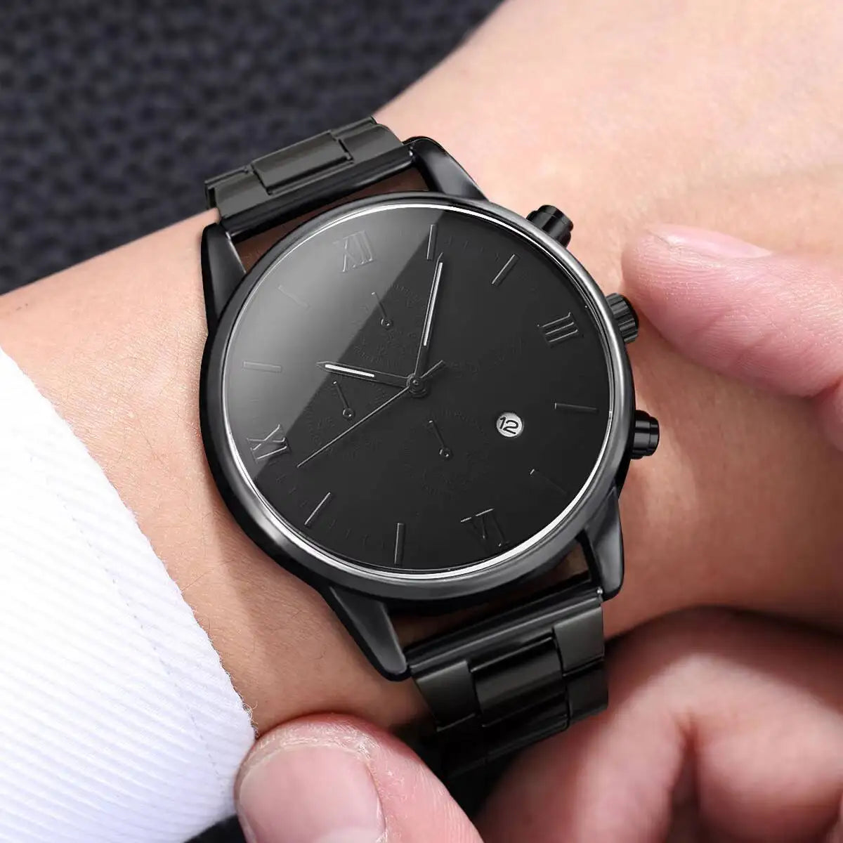 Fashion Men Business Watches Roma Dial Date Calendar Quartz Watch Reloj Hombre（Without Box）