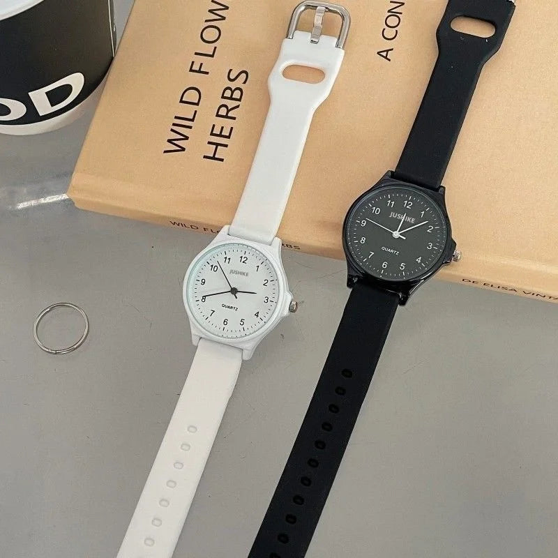 Fashion Silicone Strap Wristwatch Multi-color Student Quartz Watch Casual Adjustable Quartz Clock